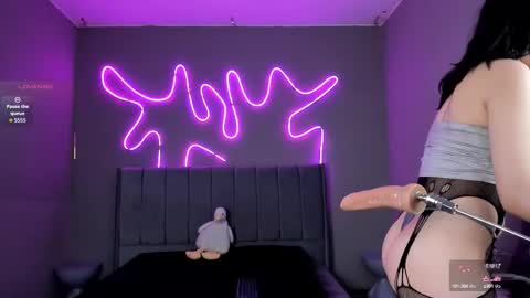 Snapshot of sabrina_bloom_ chatting on October 2025 02:06:02 PM sabri online show from October 2025 02:06:02 PM