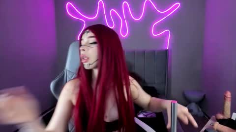 Snapshot of sabrina_bloom_ chatting on October 2025 01:56:02 PM sabri online show from October 2025 01:56:02 PM