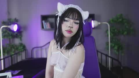 Snapshot of sabrina_bloom_ chatting on November 2025 02:06:01 PM sabri online show from November 2025 02:06:01 PM