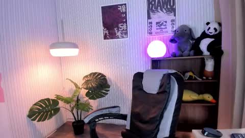 Snapshot of sabrina_bloom_ chatting on January 2026 12:51:02 PM sabri online show from January 2026 12:51:02 PM