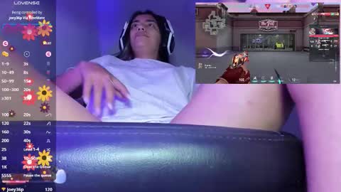 Angie  online show from November 2025 09:15:02 PM