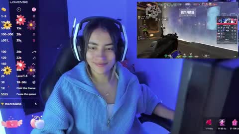 Angie  online show from November 2025 07:23:02 PM