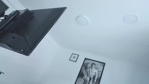 Sabrina Mora online show from January 2025 02:40:02 PM