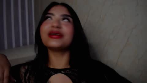 mariana  online show from January 2025 09:25:02 PM