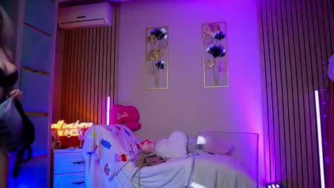 SabrinaJade online show from February 2026 06:06:02 AM