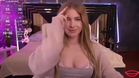 Sabrina online show from October 2025 09:26:02 PM