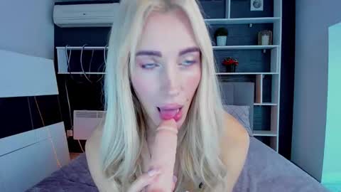 Snapshot of sabrinasharm chatting on October 2025 11:52:02 AM Sabrina online show from October 2025 11:52:02 AM