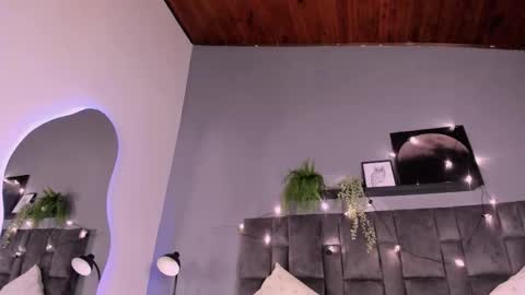 Snapshot of sabrinaspell_ chatting on November 2025 11:43:01 AM S A B R I N A online show from November 2025 11:43:01 AM