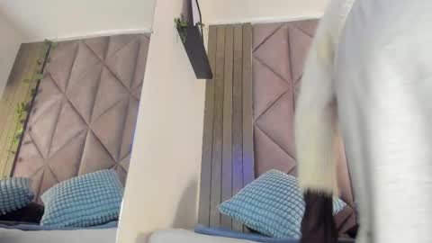 S A B R I N A  online show from January 2026 11:36:02 AM