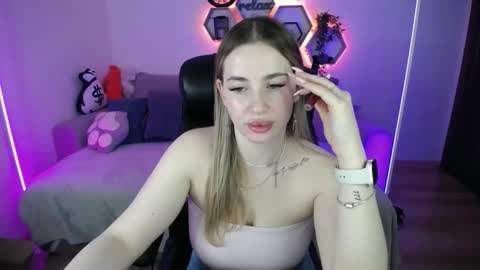 Sabrina Violet online show from April 2026 08:04:01 AM