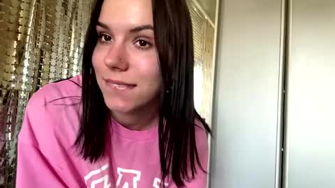 Mila online show from May 2026 07:49:01 AM