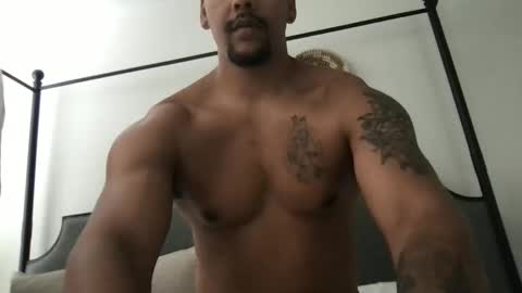 Beezy online show from May 2026 03:17:01 PM