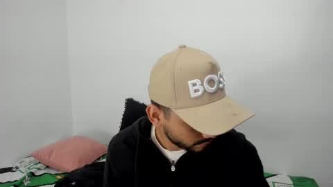 Snapshot of sack_rojas chatting on December 2024 12:46:01 AM Sack online show from December 2024 12:46:01 AM