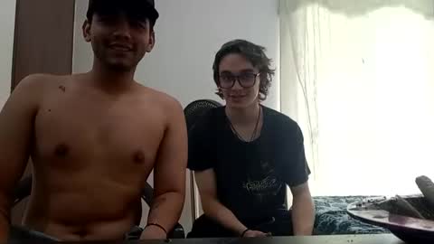 Snapshot of sack_rojas chatting on November 2025 04:34:02 PM Sack online show from November 2025 04:34:02 PM