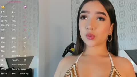       online show from September 2025 04:45:02 AM