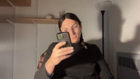 Snapshot of sadie_stars chatting on December 2024 09:50:01 PM Sadie online show from December 2024 09:50:01 PM