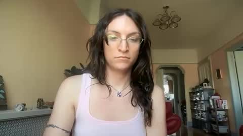Sadie online show from April 2026 05:04:02 PM