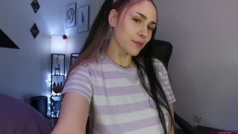 Sadie Renee  online show from December 2024 02:30:01 AM