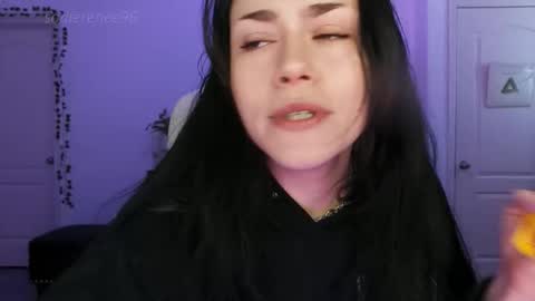 Sadie Renee  online show from November 2025 12:00:02 AM