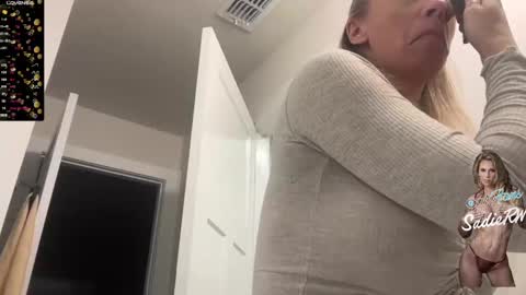 SadieRW online show from January 2025 01:48:02 AM