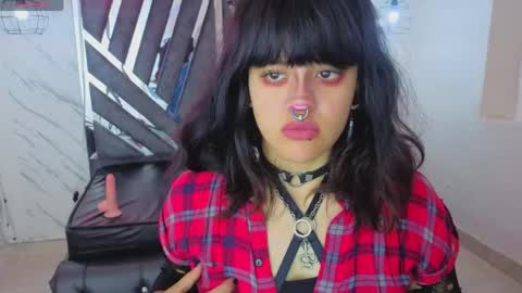 sadistc_kitten online show from May 2026 01:07:01 PM