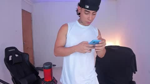 saenz_hotx online show from November 2025 09:35:01 PM