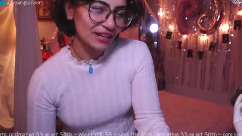 Snapshot of safaeri chatting on October 2025 08:40:02 PM Safa online show from October 2025 08:40:02 PM
