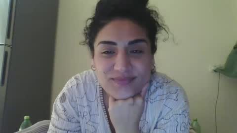 Queen online show from June 2026 07:38:02 PM
