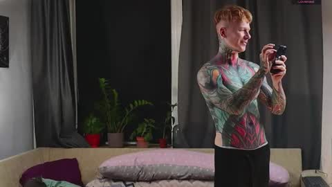 Adam online show from September 2025 03:17:01 PM