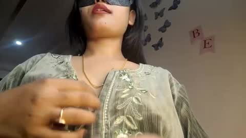 Snapshot of sahani2208 chatting on February 2025 09:30:01 AM Queen Archana online show from February 2025 09:30:01 AM