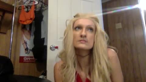 Snapshot of sailaway9694 chatting on October 2025 06:39:02 PM PupTwink online show from October 2025 06:39:02 PM