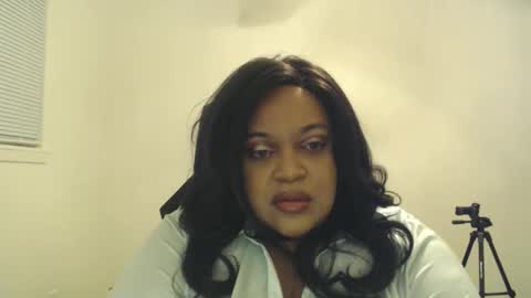 Queen Serenity online show from May 2026 06:21:03 AM