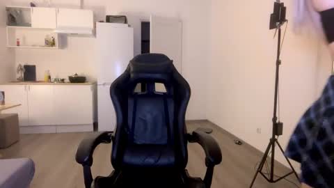 Sofia online show from March 2025 11:06:01 PM