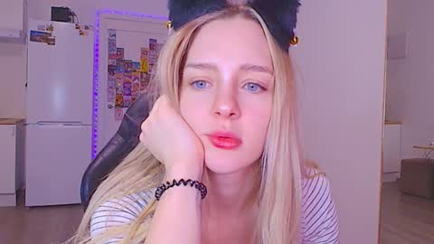 Sofia online show from February 2026 10:58:02 PM