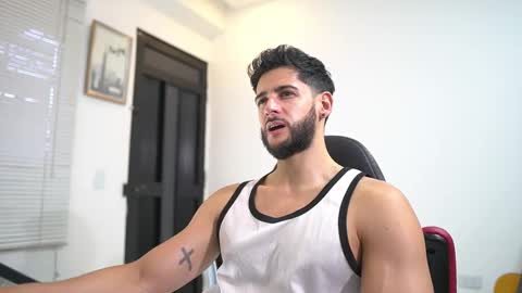 saimon  online show from January 2026 10:34:02 PM