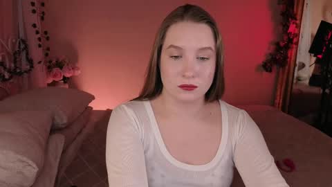 saint__vicious online show from April 2026 08:18:01 PM