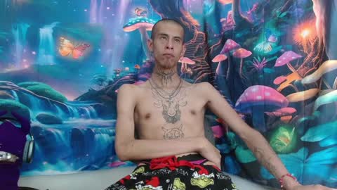 Snapshot of saint_boyy chatting on January 2025 07:16:02 PM saint boy online show from January 2025 07:16:02 PM