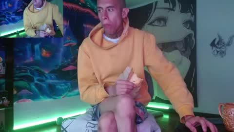 Snapshot of saint_boyy chatting on March 2025 08:52:02 AM saint boy online show from March 2025 08:52:02 AM