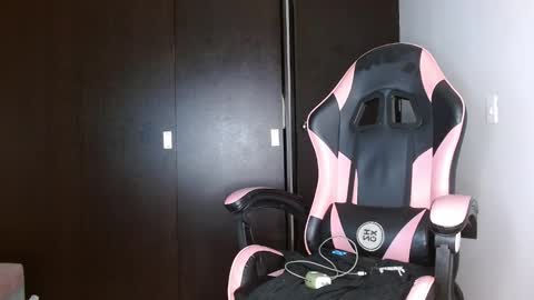 Snapshot of saint_boyy chatting on October 2025 12:41:01 AM saint boy online show from October 2025 12:41:01 AM