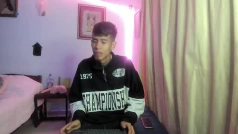 Snapshot of saint_boyy chatting on December 2025 03:26:02 AM saint boy online show from December 2025 03:26:02 AM