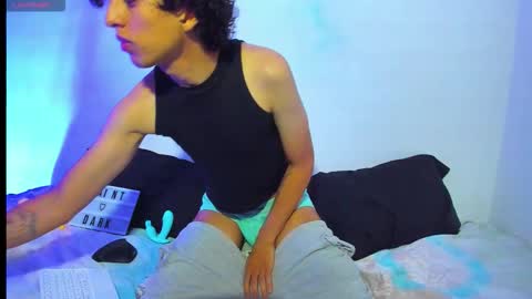 saint_dark online show from October 2025 02:50:01 PM