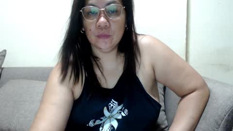 Snapshot of saint_flowerxxx chatting on December 2024 07:33:01 PM saint_flowerxxx online show from December 2024 07:33:01 PM