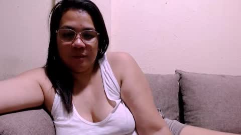 Snapshot of saint_flowerxxx chatting on February 2025 02:35:02 PM saint_flowerxxx online show from February 2025 02:35:02 PM