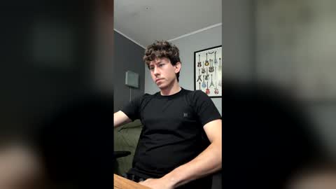 saint_nott online show from April 2026 01:40:01 PM