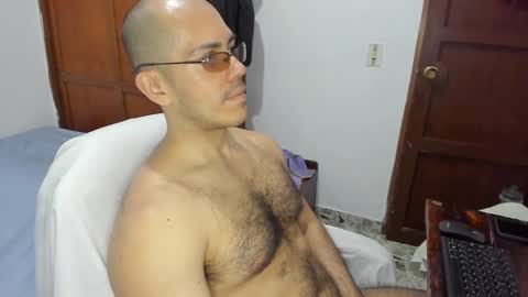 saintedy01 online show from January 2025 12:45:02 PM