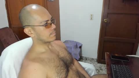 saintedy01 online show from November 2025 01:44:02 PM