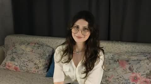 saintmental online show from April 2026 05:21:01 PM