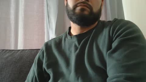 sal cumplaciente online show from December 2024 07:21:02 PM