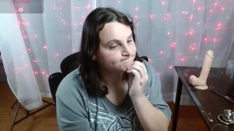 salacious_bunny online show from December 2025 02:23:01 PM