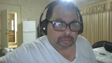 Snapshot of salart500 chatting on February 2025 06:32:02 AM Chingon caliente online show from February 2025 06:32:02 AM